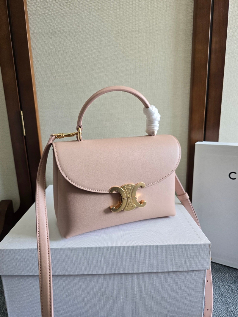 Ce1i*e kelly bags
